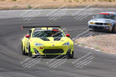 media/Jun-01-2025-CalClub SCCA (Sun) [[eae223c5dd]]/Group 2/Race 3/